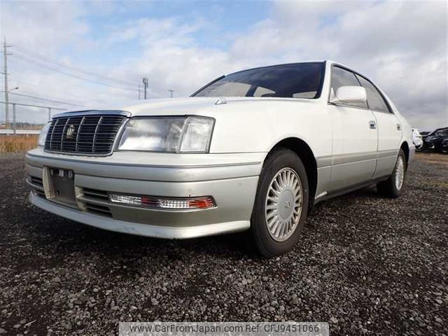 toyota crown 1997 A364 image 2