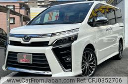 toyota voxy 2018 -TOYOTA--Voxy DBA-ZRR85W--ZRR85-0100884---TOYOTA--Voxy DBA-ZRR85W--ZRR85-0100884-