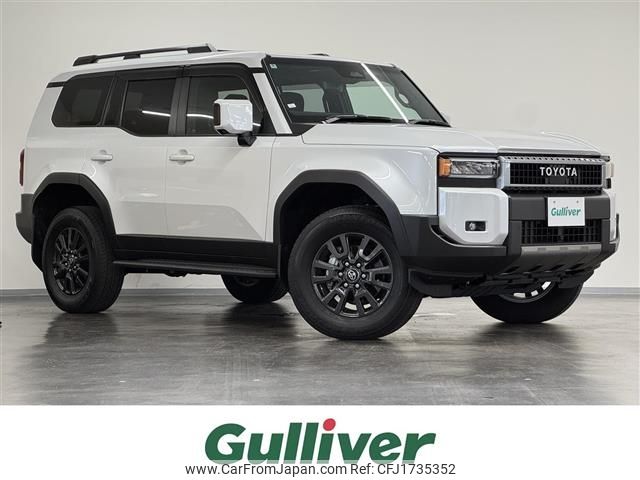 toyota land-cruiser-wagon 2024 CFJ1735352 image 1