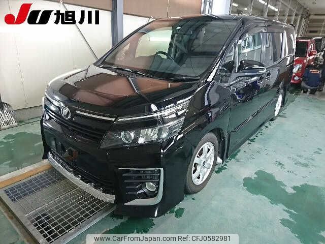 toyota voxy 2014 -TOYOTA--Voxy ZRR85W--0003087---TOYOTA--Voxy ZRR85W--0003087- image 1