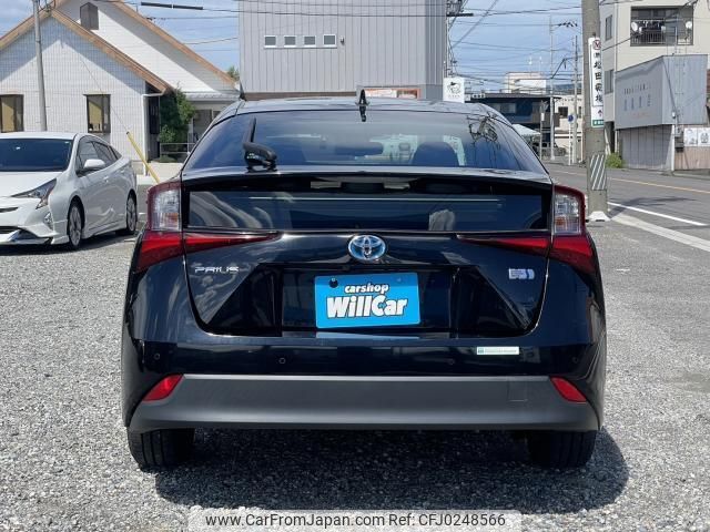 toyota prius 2019 quick_quick_DAA-ZVW51_ZVW51-8067315 image 2