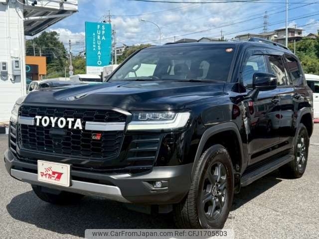 toyota land-cruiser-wagon 2023 CFJ1705503 image 1