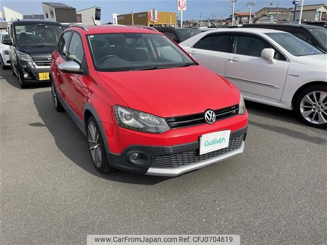 volkswagen cross-polo 2014 -VOLKSWAGEN--VW Cross Polo DBA-6RCBZW--WVWZZZ6RZEU028215---VOLKSWAGEN--VW Cross Polo DBA-6RCBZW--WVWZZZ6RZEU028215- image 1