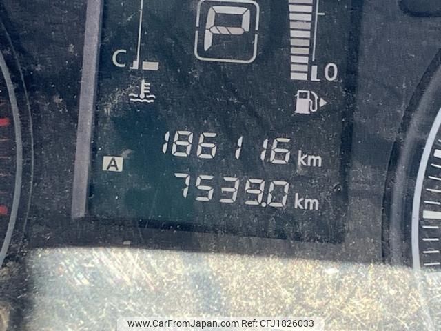 nissan caravan-van 2016 CFJ1826033 image 2