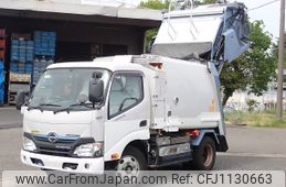 hino dutro 2017 25111904