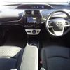 toyota prius 2017 -TOYOTA--Prius DAA-ZVW55--ZVW55-8052071---TOYOTA--Prius DAA-ZVW55--ZVW55-8052071- image 2