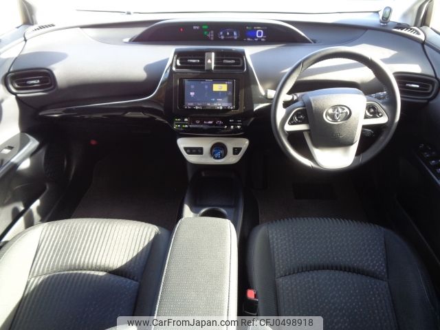 toyota prius 2017 -TOYOTA--Prius DAA-ZVW55--ZVW55-8052071---TOYOTA--Prius DAA-ZVW55--ZVW55-8052071- image 2