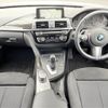 bmw 3-series 2018 -BMW--BMW 3 Series DBA-8A20--WBA8A16030NU78300---BMW--BMW 3 Series DBA-8A20--WBA8A16030NU78300- image 16