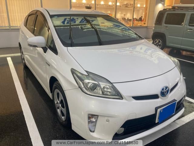 toyota prius 2013 CFJ1548630 image 1