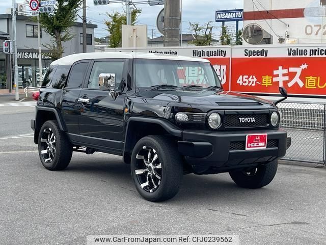 toyota fj-cruiser 2011 quick_quick_CBA-GSJ15W_GSJ15W-0112991 image 2