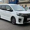 toyota voxy 2017 GOO_JP_700055065930250523002 image 4