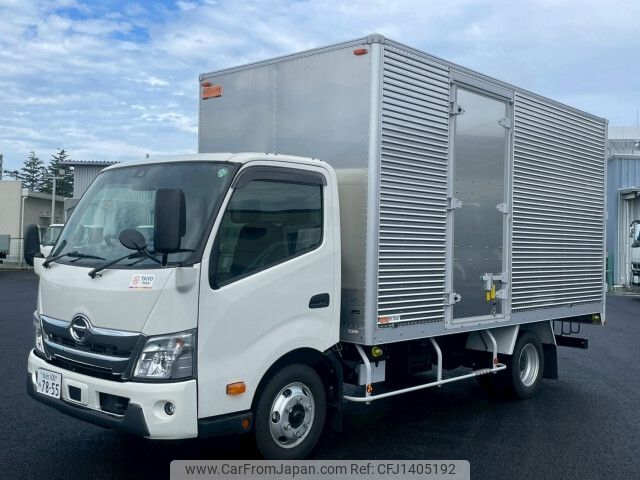 hino dutro 2024 -HINO--Hino Dutoro 2KG-XZU712M--XZU712-0017205---HINO--Hino Dutoro 2KG-XZU712M--XZU712-0017205- image 1