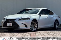 lexus es 2019 CFJ1805077