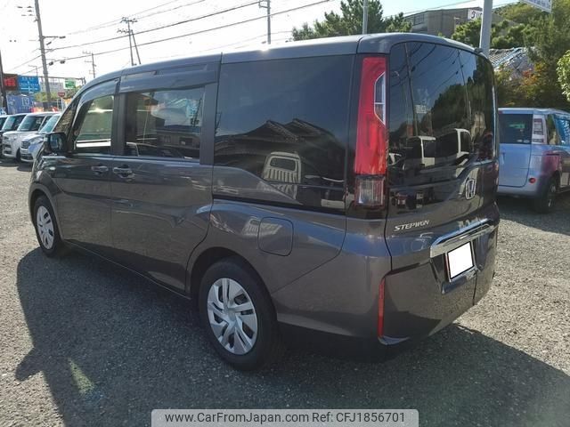 honda stepwagon 2015 CFJ1856701 image 2