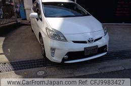 toyota prius 2013 -TOYOTA--Prius DAA-ZVW30--ZVW30-5679621---TOYOTA--Prius DAA-ZVW30--ZVW30-5679621-