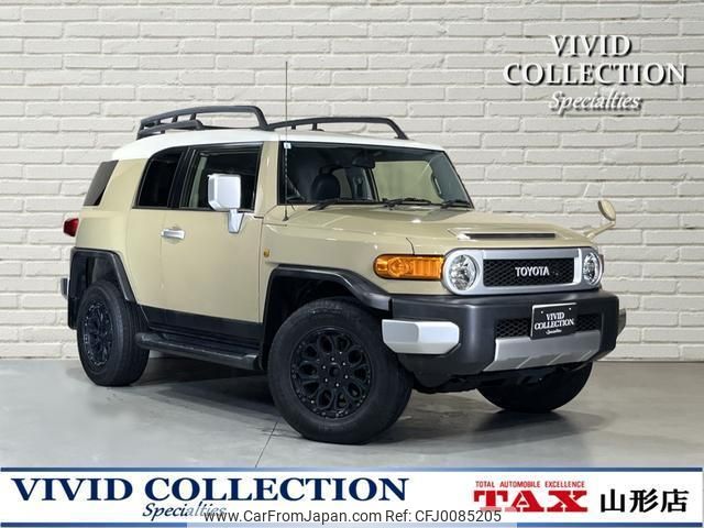 toyota fj-cruiser 2013 quick_quick_CBA-GSJ15W_GSJ15W-0123992 image 1