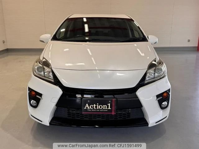 toyota prius 2013 CFJ1591499 image 2