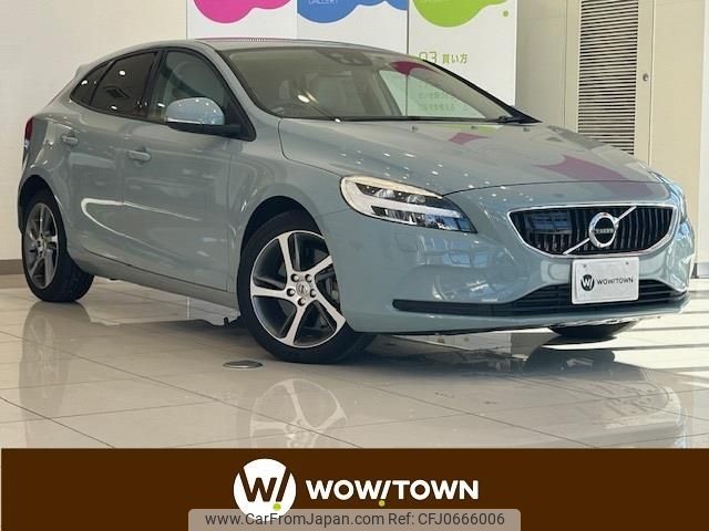 volvo v40 2018 -VOLVO--Volvo V40 DBA-MB4154T--YV1MV2920J2495436---VOLVO--Volvo V40 DBA-MB4154T--YV1MV2920J2495436- image 1