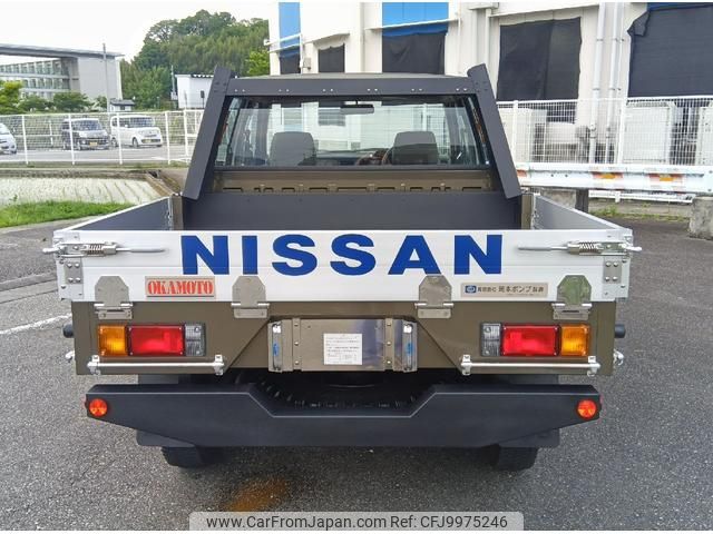 ドッカン Doosan Final Drives, Excavator Final Drives & Track Motors