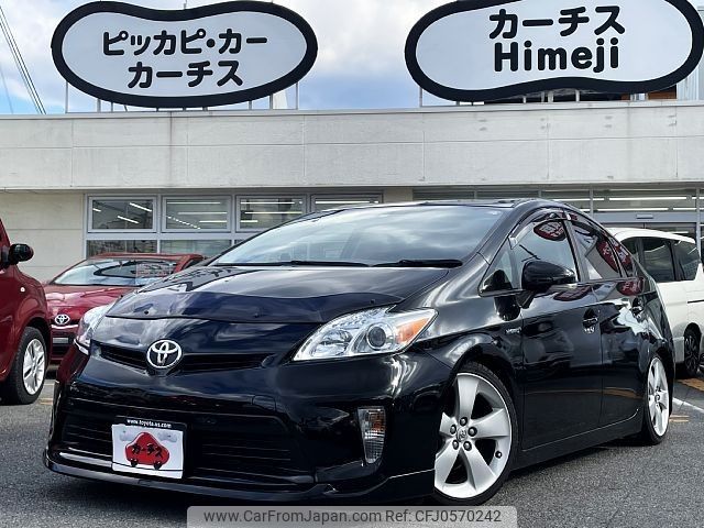 toyota prius 2013 -TOYOTA--Prius DAA-ZVW30--ZVW30-1722800---TOYOTA--Prius DAA-ZVW30--ZVW30-1722800- image 1