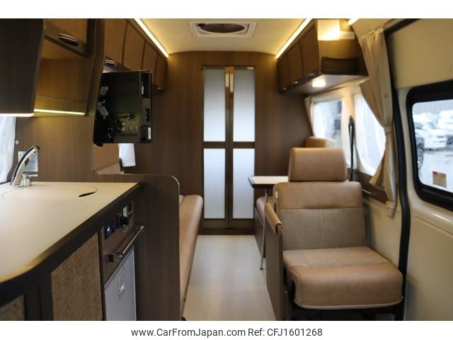 toyota hiace-van 2020 CFJ1601268 image 2