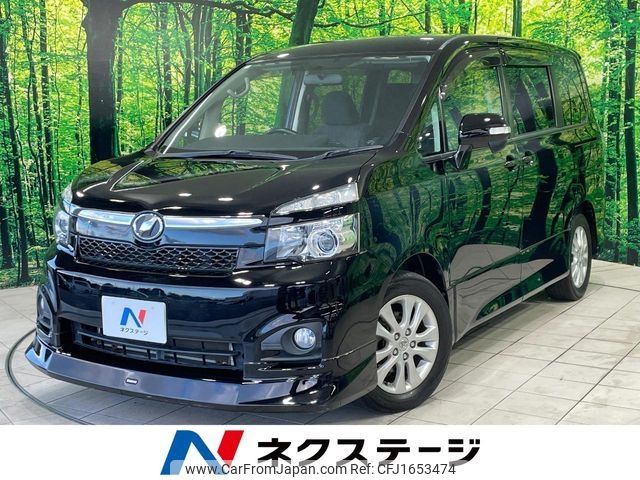 toyota voxy 2011 CFJ1653474 image 1