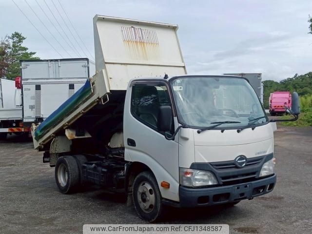 hino dutro 2013 CFJ1348587 image 1