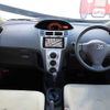 toyota vitz 2009 504928-930908 image 1