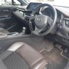 toyota c-hr 2018 quick_quick_DAA-ZYX10_ZYX10-2108916 image 4