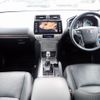 toyota land-cruiser-prado 2020 25431701 image 28