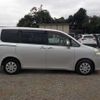 toyota noah 2010 CFJ1823689 image 24