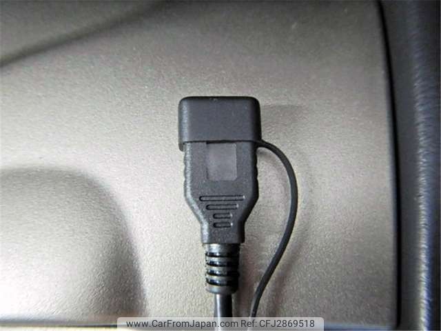 2001 Mazda Familia GF-BJ5Pカイ - Car Price $7,571