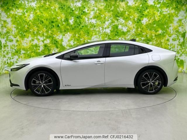 toyota prius 2023 quick_quick_6AA-MXWH65_MXWH65-4007056 image 2