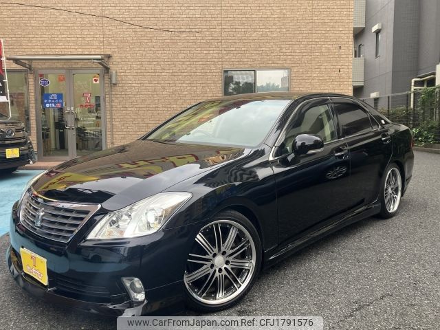 toyota crown 2012 CFJ1791576 image 1