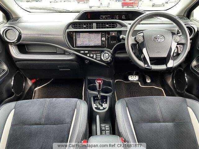 toyota aqua 2016 CFJ1681817 image 1