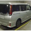 toyota noah 2015 CFJ1706581 image 2