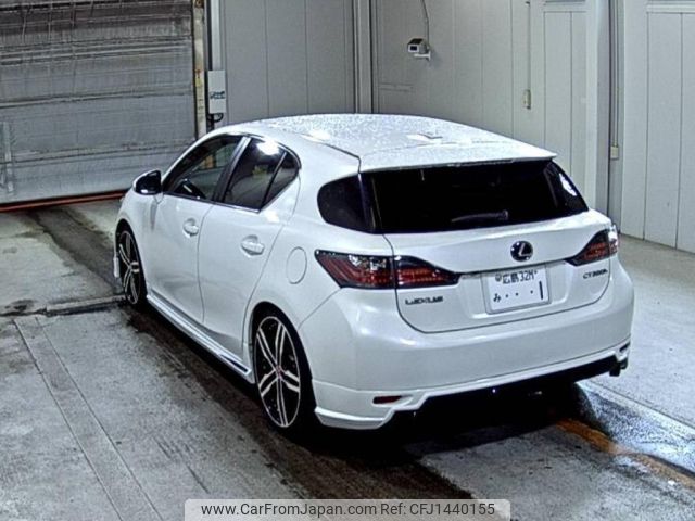 lexus ct 2012 CFJ1440155 image 2
