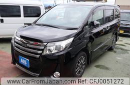 toyota noah 2014 -TOYOTA--Noah DBA-ZRR85W--ZRR85-0004724---TOYOTA--Noah DBA-ZRR85W--ZRR85-0004724-