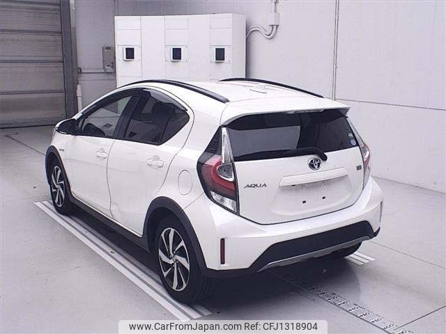 toyota aqua 2018 -TOYOTA--AQUA NHP10H-6725278---TOYOTA--AQUA NHP10H-6725278- image 2