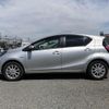 toyota aqua 2018 CFJ6720453 image 4