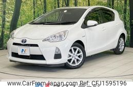 toyota aqua 2012 CFJ1595196