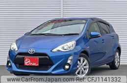 toyota aqua 2017 quick_quick_DAA-NHP10_6575965
