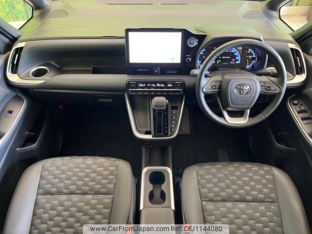 toyota voxy 2023 -TOYOTA--Voxy 6AA-ZWR90W--ZWR90-0089742---TOYOTA--Voxy 6AA-ZWR90W--ZWR90-0089742- image 2