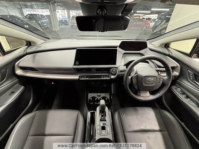 toyota prius 2023 -TOYOTA--Prius 6AA-MXWH60--MXWH60-4005638---TOYOTA--Prius 6AA-MXWH60--MXWH60-4005638- image 2