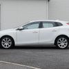 volvo v40 2017 CFJ1550416 image 13