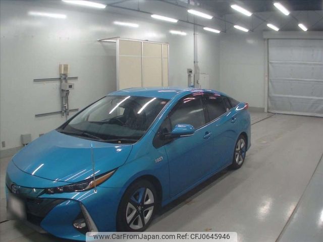 toyota prius-phv 2017 -TOYOTA--Prius PHV ZVW52-3061936---TOYOTA--Prius PHV ZVW52-3061936- image 1