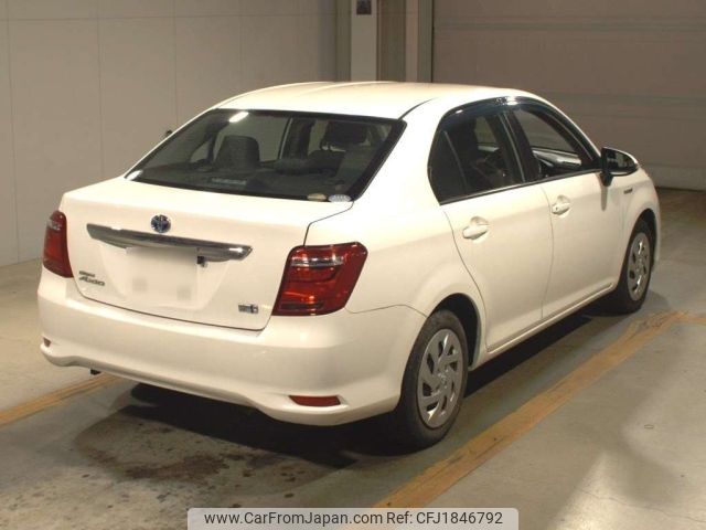 toyota corolla-axio 2018 CFJ1846792 image 2