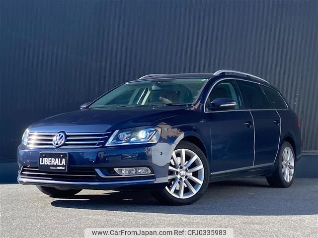 volkswagen passat-variant 2014 -VOLKSWAGEN--VW Passat Variant DBA-3CCAX--WVWZZZ3CZEE158062---VOLKSWAGEN--VW Passat Variant DBA-3CCAX--WVWZZZ3CZEE158062- image 1