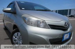 toyota vitz 2011 646828-Y2025050285F-12