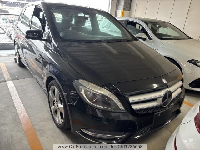 mercedes-benz b-class 2013 quick_quick_DBA-246242_WDD2462422J187879 image 2